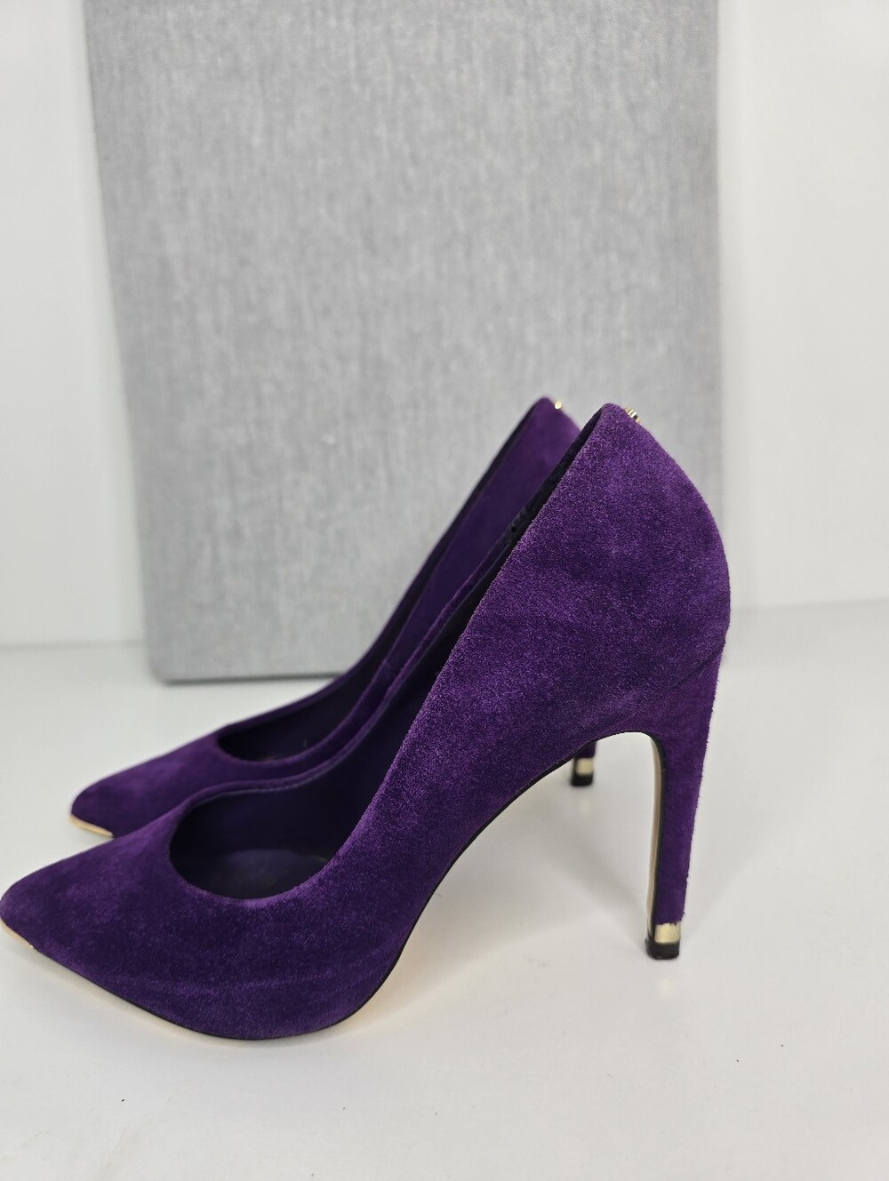 Ted Baker 4” Heels Purple Suede shoes Well Worn
